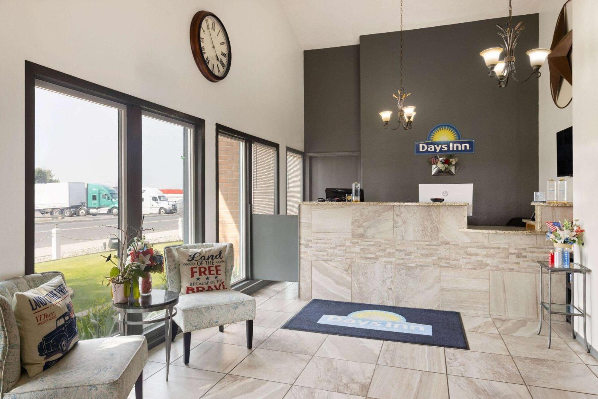 Days Inn By Wyndham Ritzville Exteriér fotografie